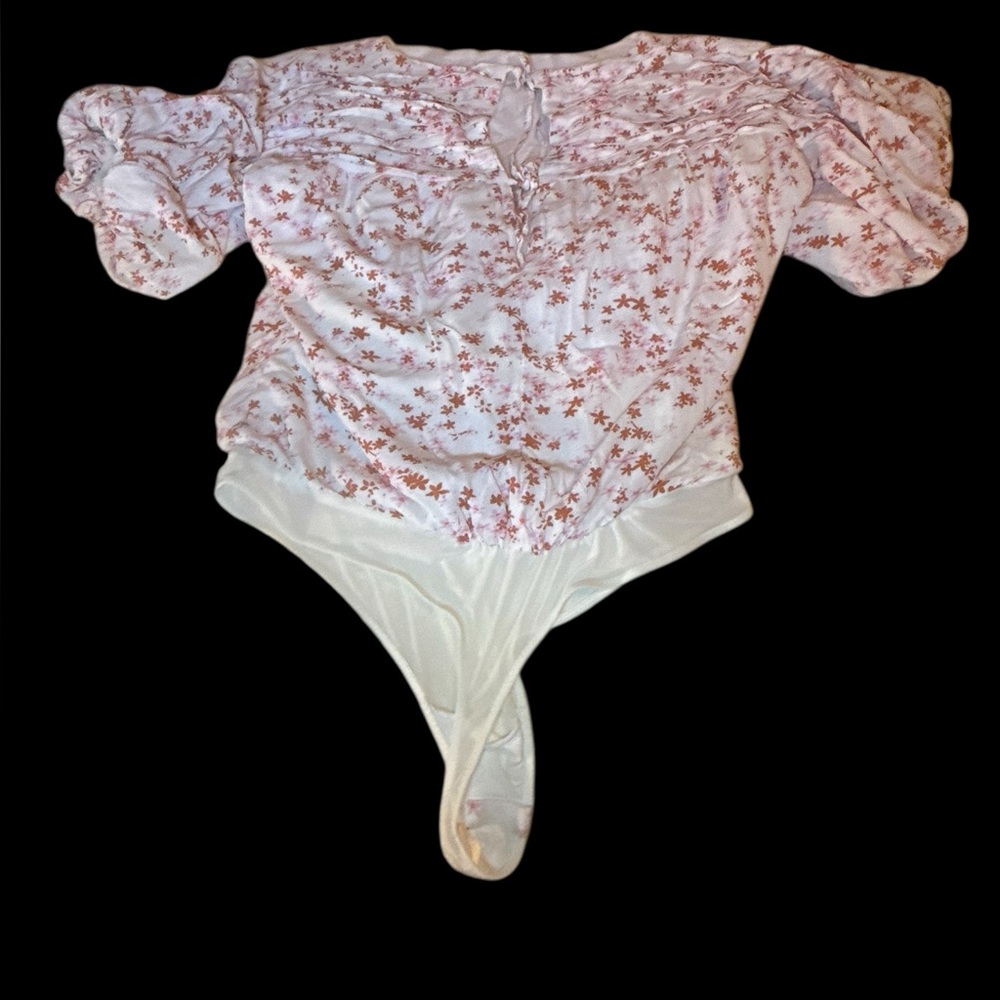 Intimately Free People Dessa puffed sleeve bodysuit, size L - Picture 4 of 9